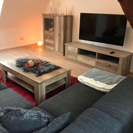 Haus-Hafenblick Villa Lassan Bagian luar foto
